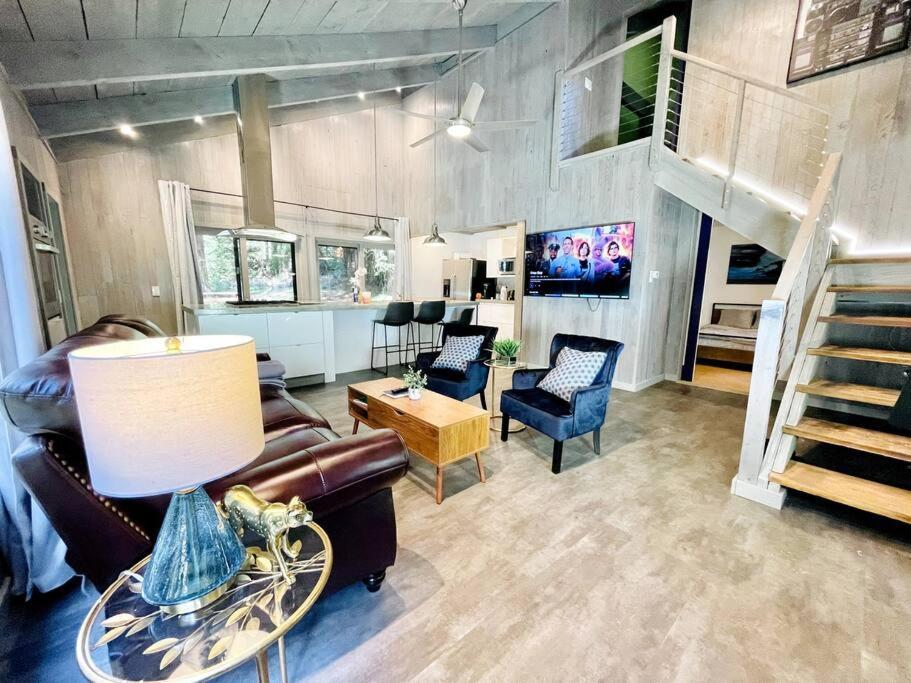 Occidental Modern House W. Fast Internet In 1 Acre Landヴィラ エクステリア 写真