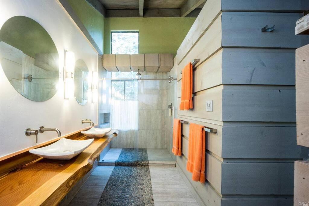 Occidental Modern House W. Fast Internet In 1 Acre Landヴィラ エクステリア 写真